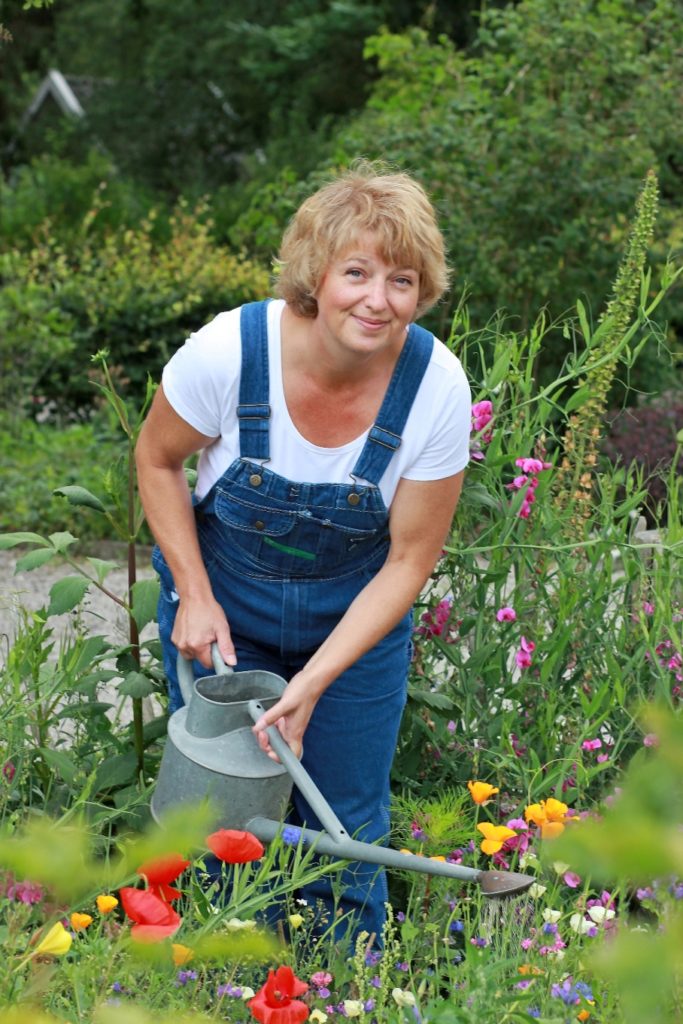 contact met jessica die in de tuin is